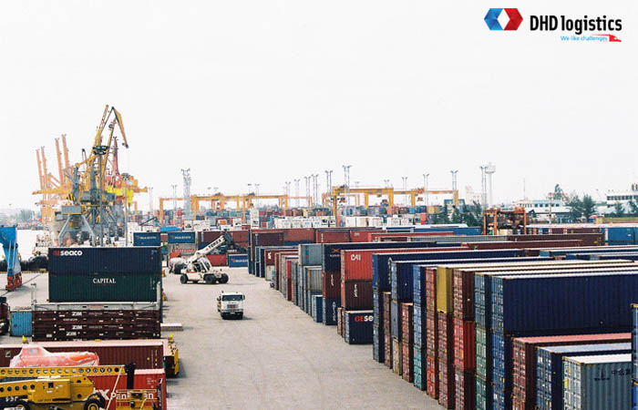 bãi Container